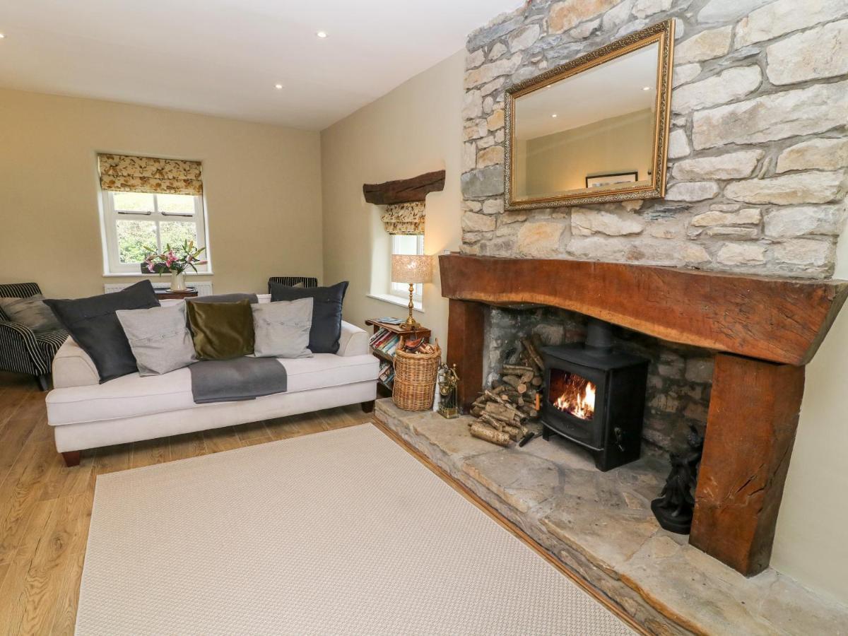 Waingate Cottage Cark Extérieur photo